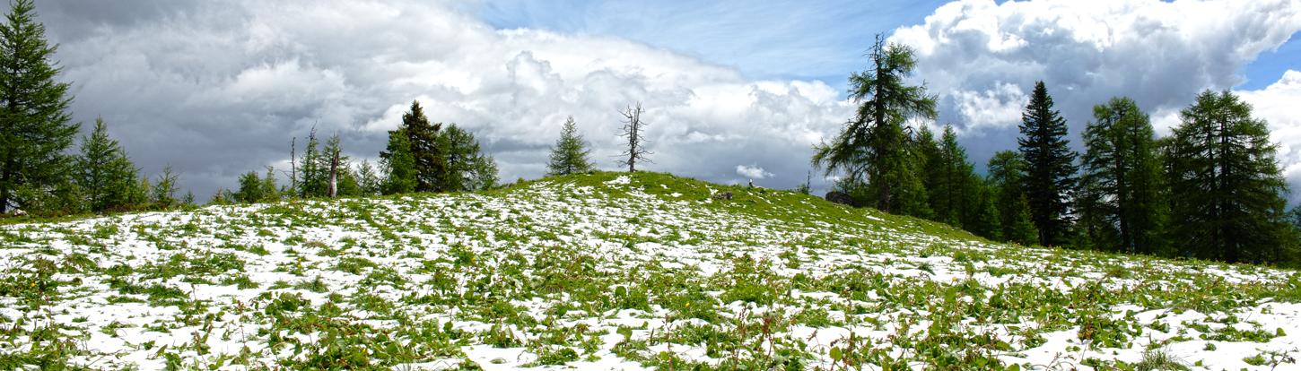 Lienz Dolomity druhý den 15 cm sněhu červen  2013